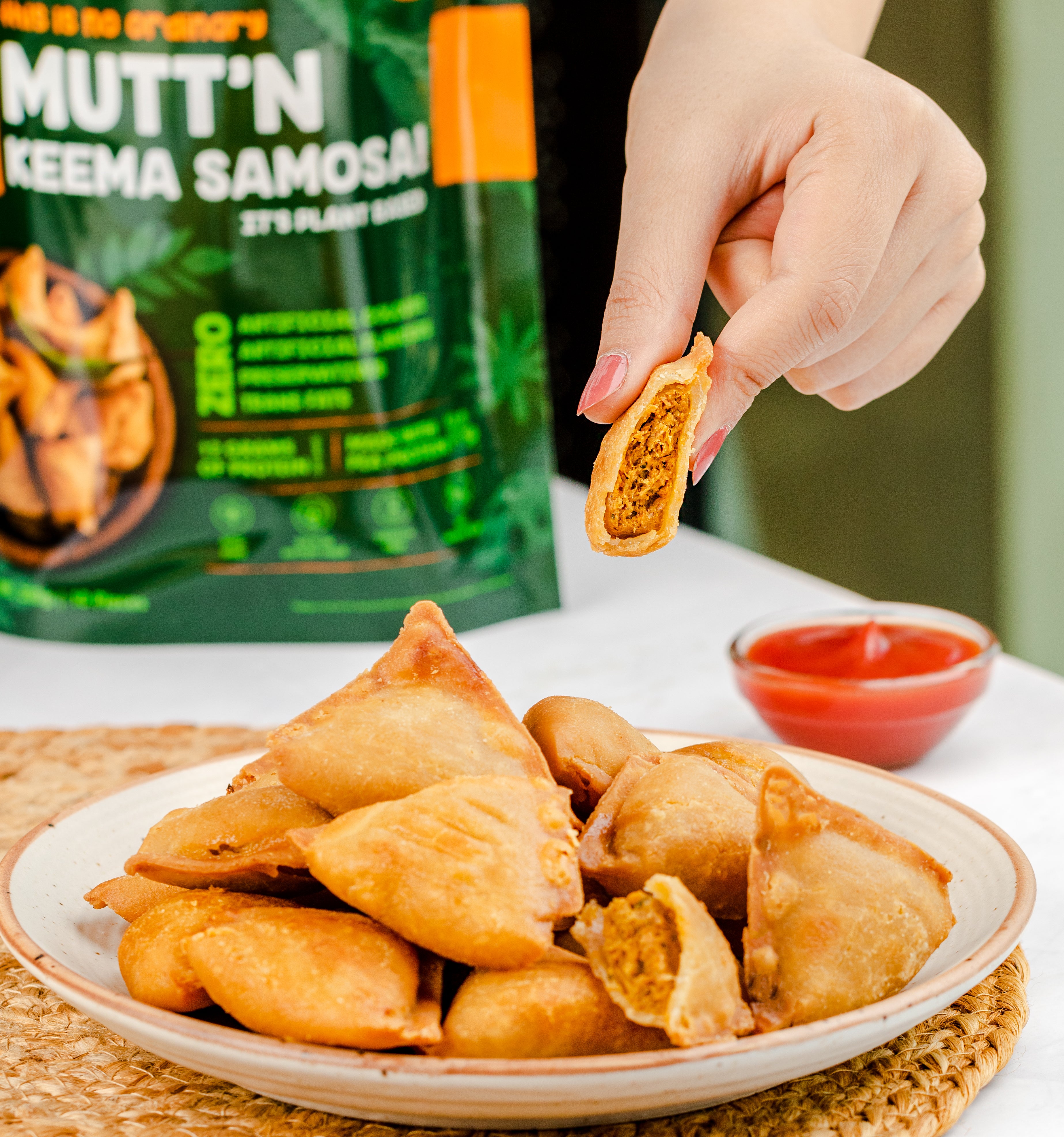 Plant Based Mutt'n Kheema Samosa